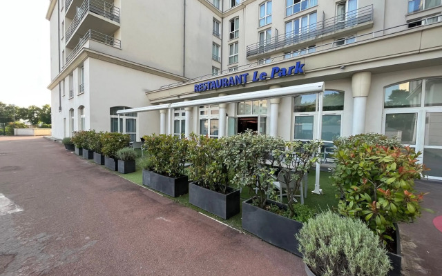 City Residence Paris CDG Airport