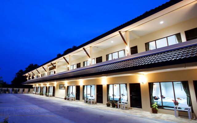 Baan Supannikar Boutique Hotel