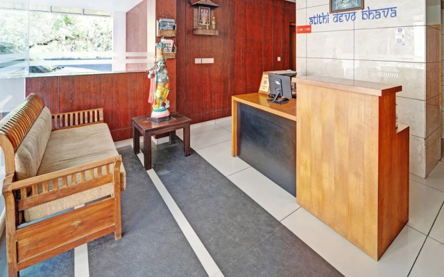 Treebo Sreepathi Nirmalyam - 400 Mtr From Guruvayoor Temple