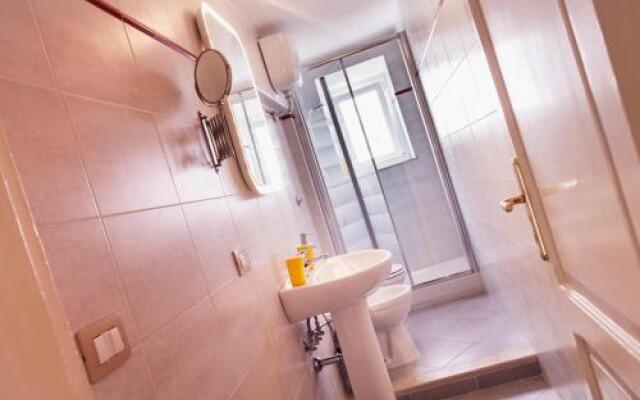 Peretti Rome Trastevere Home