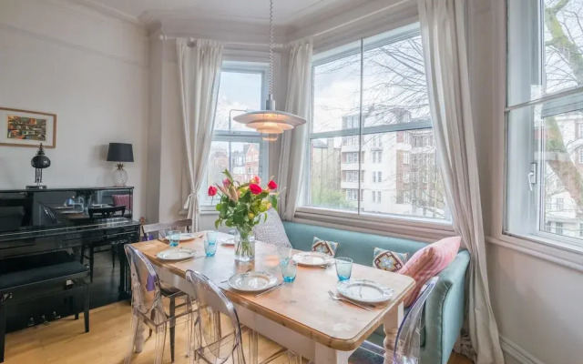 Heavenly Hampstead Family Home By The High Street