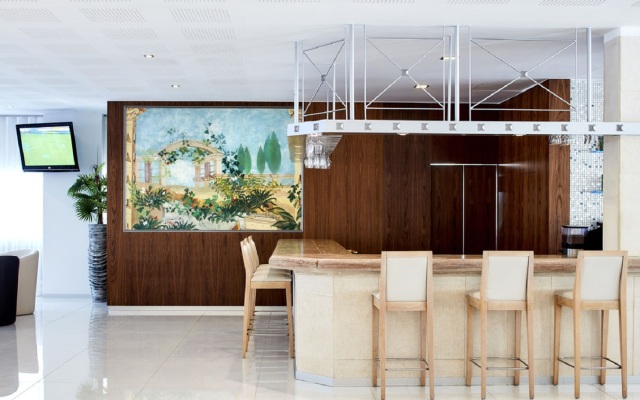 Santa Eulália Suite Hotel & SPA
