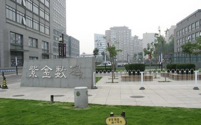 Qianbaihui Apartment Zhongguancun