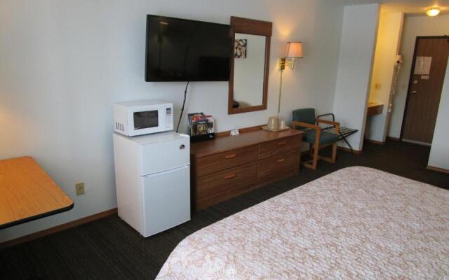 Dakota Country Inn & Suites