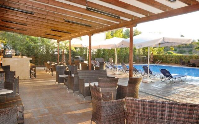 Hotel Ena