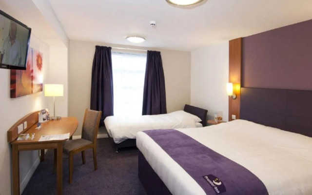 Premier Inn  Warrington Central North