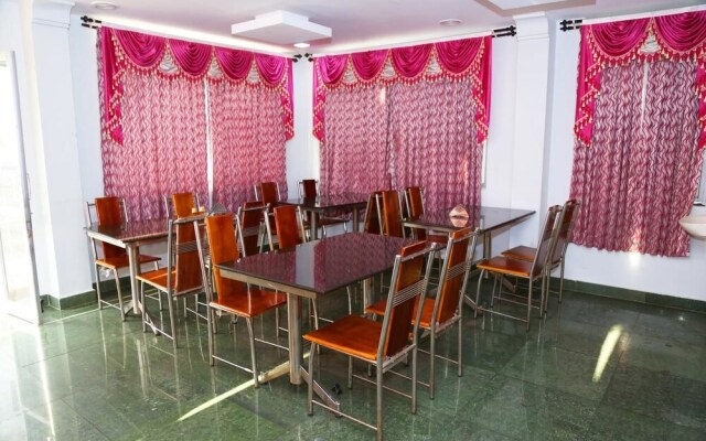 Fabhotel Pearls Resort