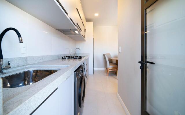 Aluguel Apartamento 2 Suítes com Piscina Bombinhas