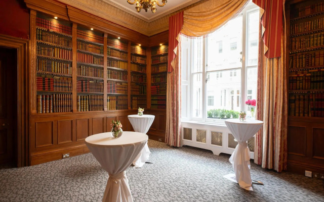 Gem Strathmore Hotel