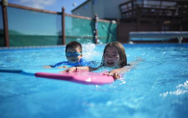 Akaroa Top 10 Holiday Park