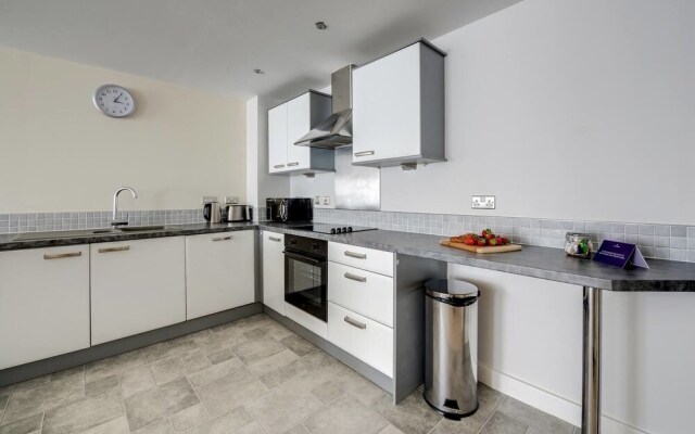 Bright 2BR Apartment in the Centre of Liverpool