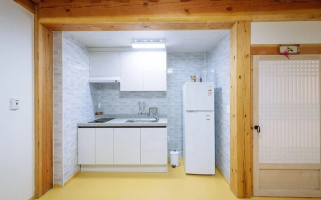 Daegu West Gate Hanok Guesthouse