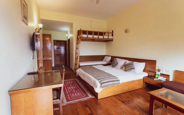 Pratiksha Himalayan Retreat – Guest Rooms – Bageshwar