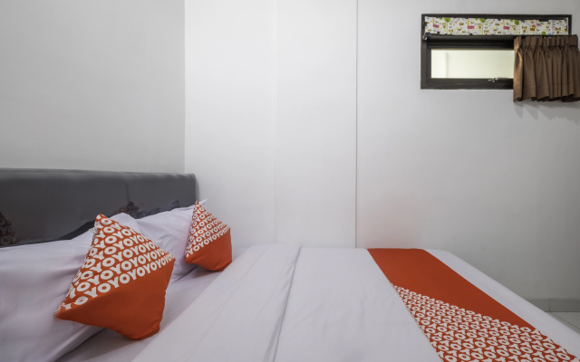 OYO 1608 Feby Maisonatte