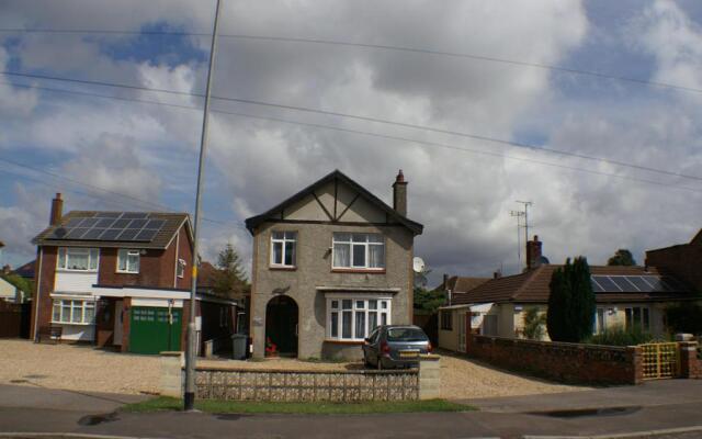 Y-NOT Guest House