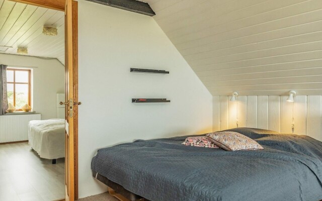 10 Person Holiday Home in Vestervig