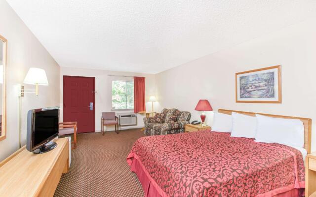 Days Inn by Wyndham Eureka Springs