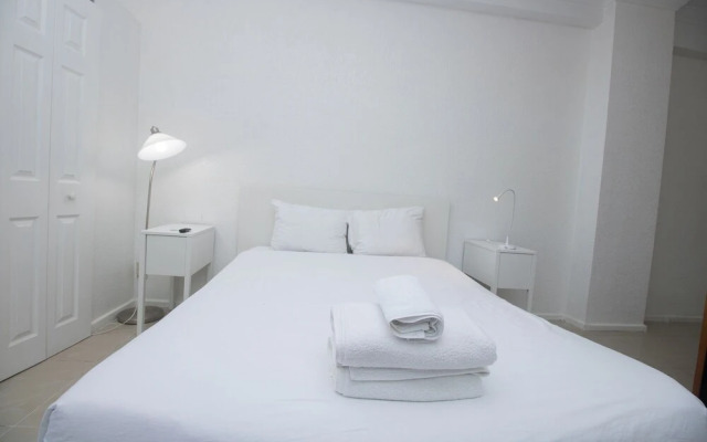 561 City View Hollywood Beach