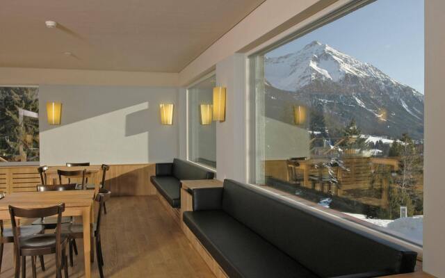 Youth Hostel Valbella