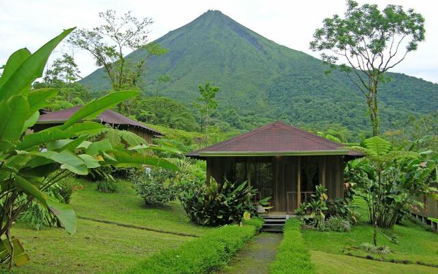 Hotel Lomas del Volcán