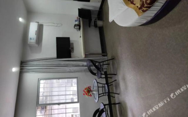 Zhaofeng Business Hotel