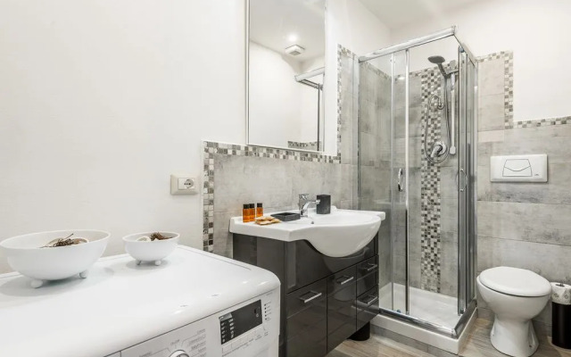 Dreamy Guelfa by Mmega