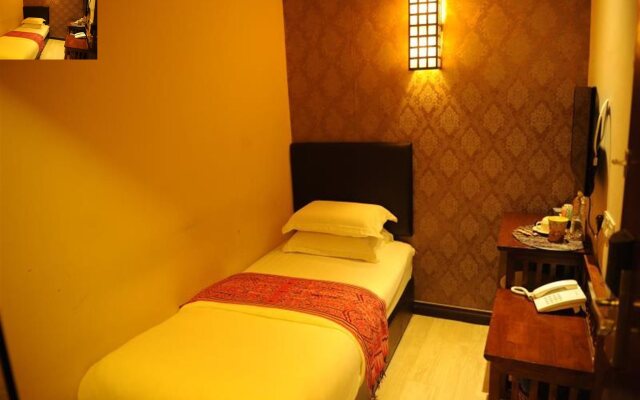 Sea Lion Firefly Concept Hotel