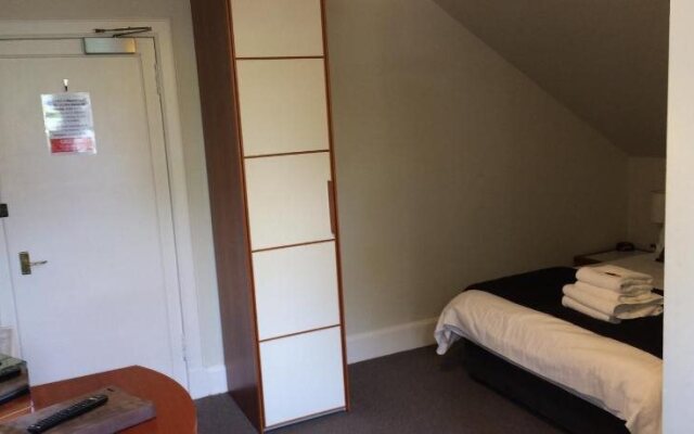No 2 Troon Road Bed & Breakfast