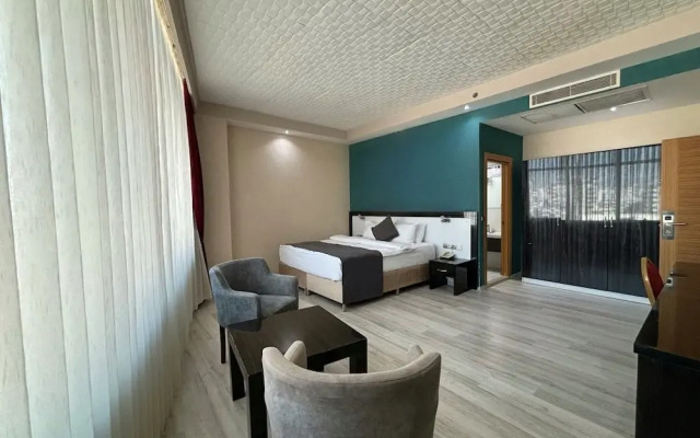 Hotel Golden King