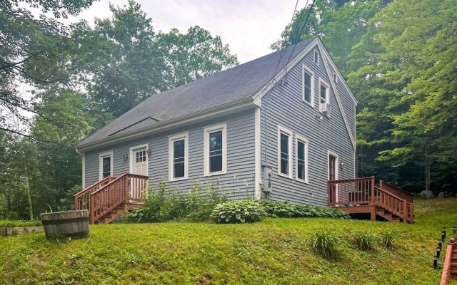 Gilford Home w/ Forest View, by Lake Winnepesaukee