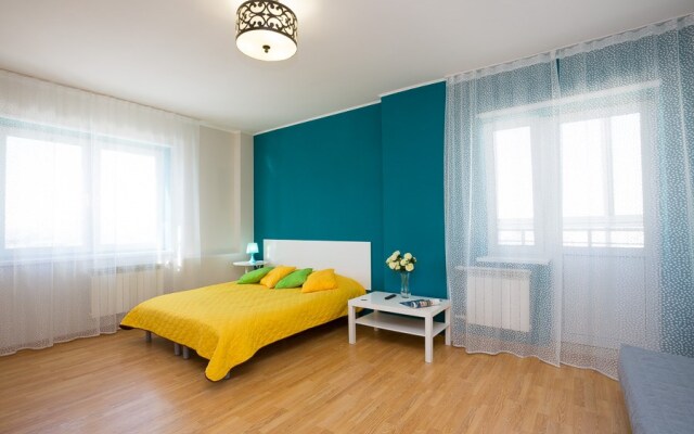 Etazhi 1. Bibliotechnaja - Komsomol'skaja