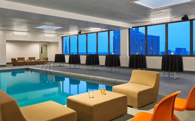 Aloft South Bend