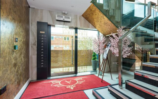 Wonderful Top-Floor Apartment