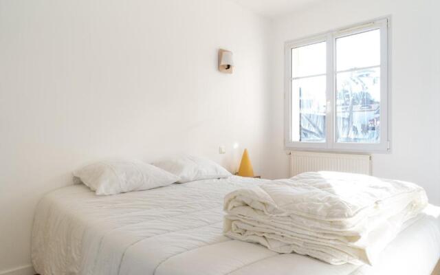 Maison de bourg a deux pas de la mer