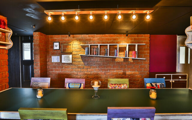 T24 Residency Mumbai International Airport Hotel