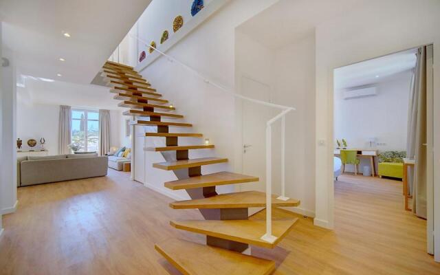 IMMOGROOM - Magnificent 180m duplex apartment - Parking - Air conditioning