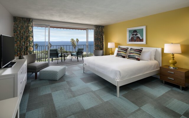 La Jolla Cove Suites