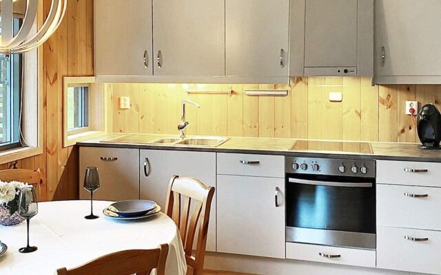 6 Person Holiday Home in Vossestrand