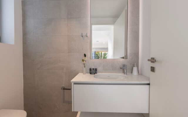 Protaras Periyiali Seaside Villa 33