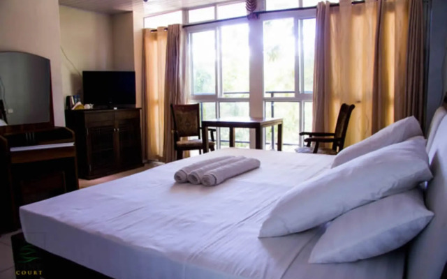 Pine Court Hotel