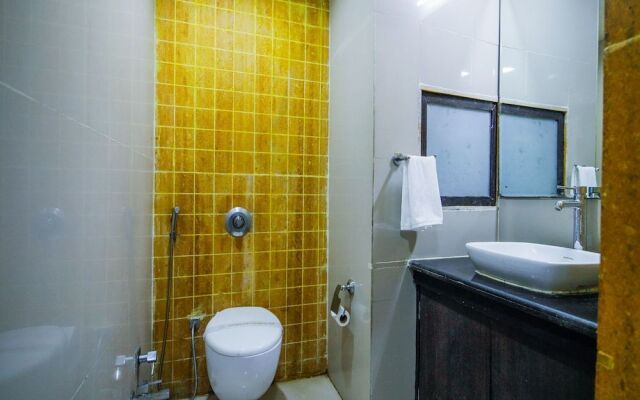 OYO 24266 Hotel Gazebo