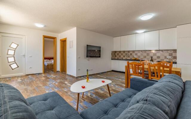 Apartments Larst