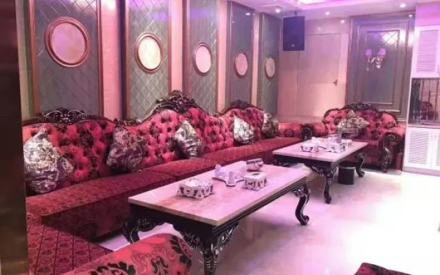 Vienna International Hotel (Changsha Railway Institute)