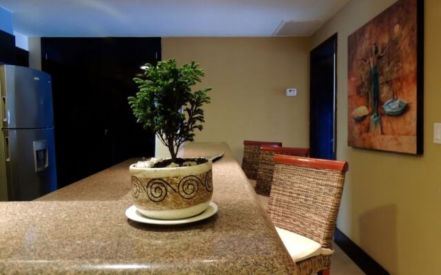 Aldea Thai by Ocean Front