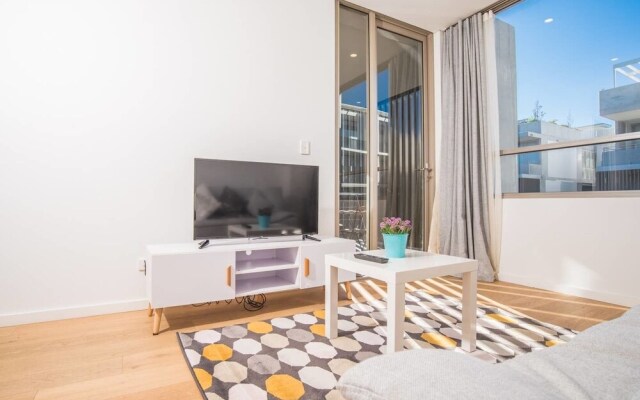 Roseberry Apartment For Travelling Couple In Green Square