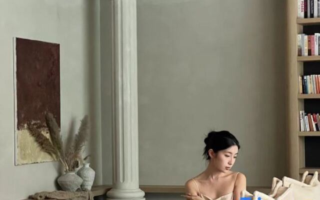 Xianju Chun and Qingxi Homestay