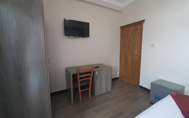 Teferi Mekonnen Hotel