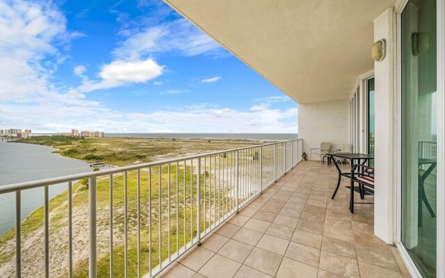Crd0608 2 Bedroom Condo