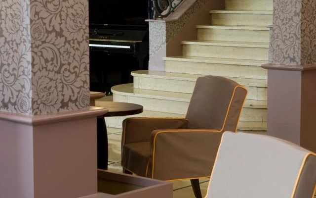 The Originals City, Hôtel Astoria Vatican, Lourdes