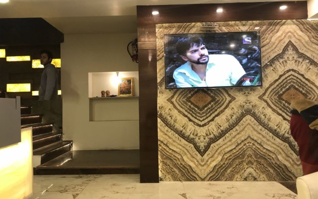 Hotel Gauranga Nearest New Delhi Railway Station
